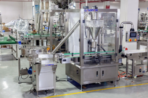 خط إنتاج تعبئة وتغطية ووضع الملصقات على زجاجات مسحوق الأدوية بشكل آلي